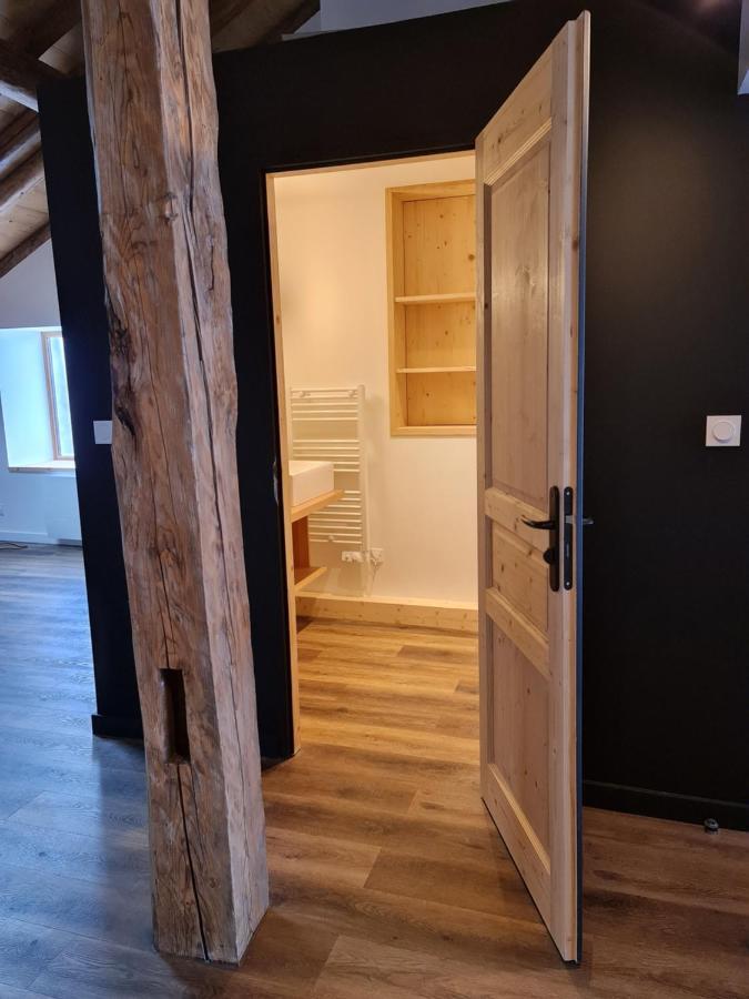 La Maizon Du Bois - Le Haut Appartement De 130 M2 - Le Bas Appartement De 70 M2 ลาปลาญ ภายนอก รูปภาพ